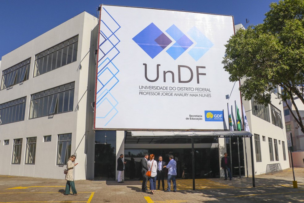 Campus Norte da UnDF no Lago Norte; estrutura conta com 46 salas de aula e foi toda reformada — Foto: Renato Alves/Agência Brasília