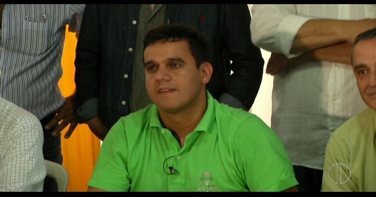 Resultado de imagem para foto de rafael deniz