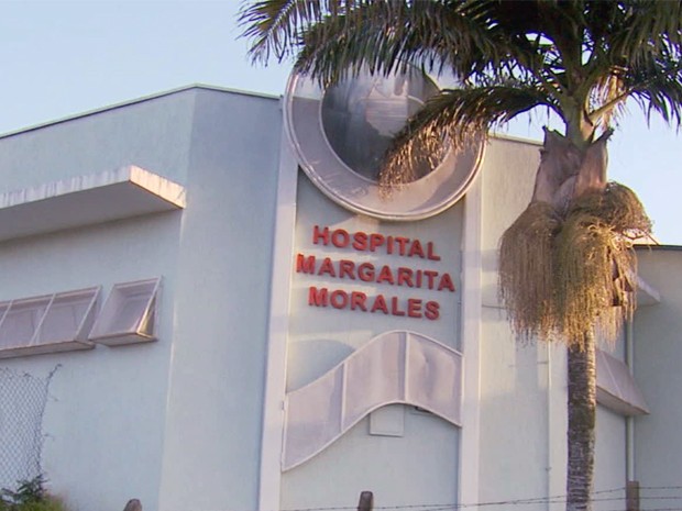 Menina foi atendida no Hospital Margarita Morales, em Poços de Caldas (Foto: Marcos Corrêa)