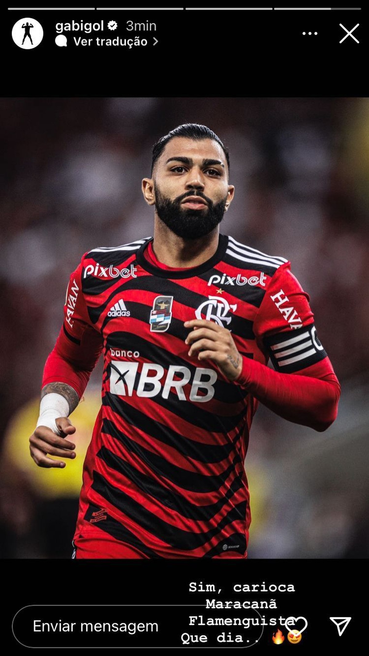 Gabigol quebra protocolo em goleada do Flamengo e usa patch do Rio: “Carioca”