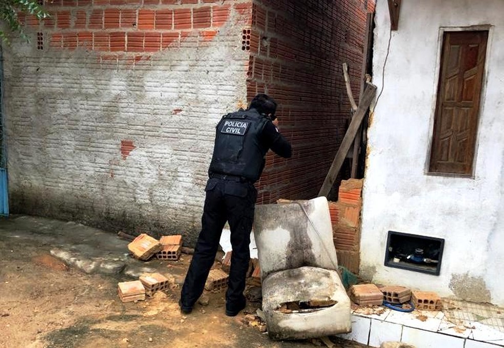 Ação da Polícia Civil em Caravelas, no extremo sul da Bahia  — Foto:  Haeckel Dias/ Ascom-PC