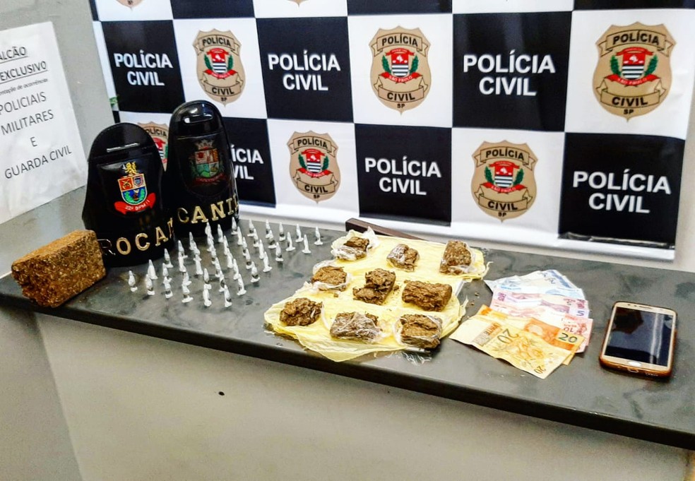 Cadela farejadora e GCM localizam drogas com adolescente em Itapetininga — Foto: Guarda Civil Municipal/Divulgação