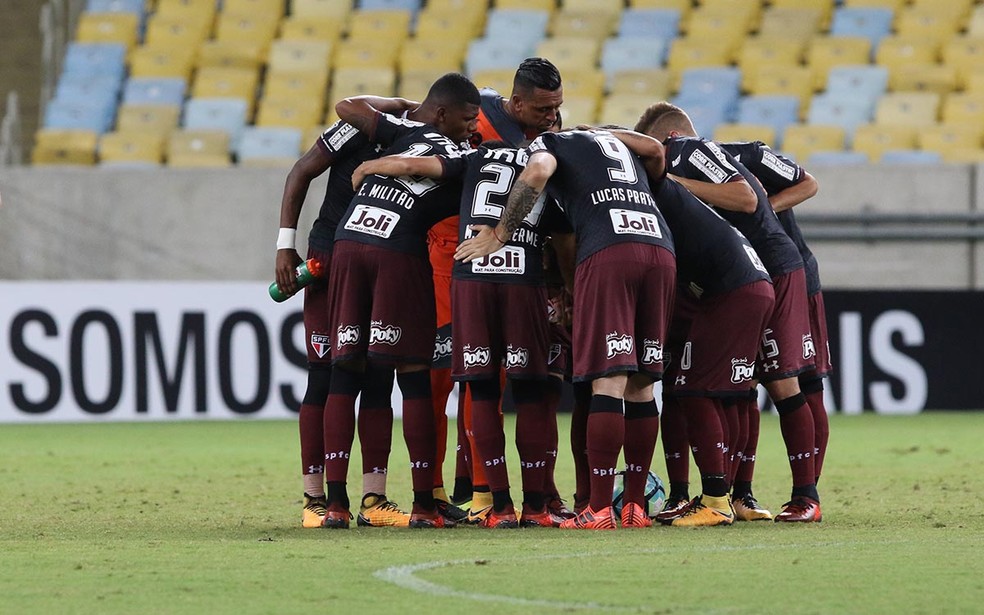 São Paulo precisa fazer muito mais para escapar do rebaixamento (Foto: Rubens Chiri / site oficial do SPFC)