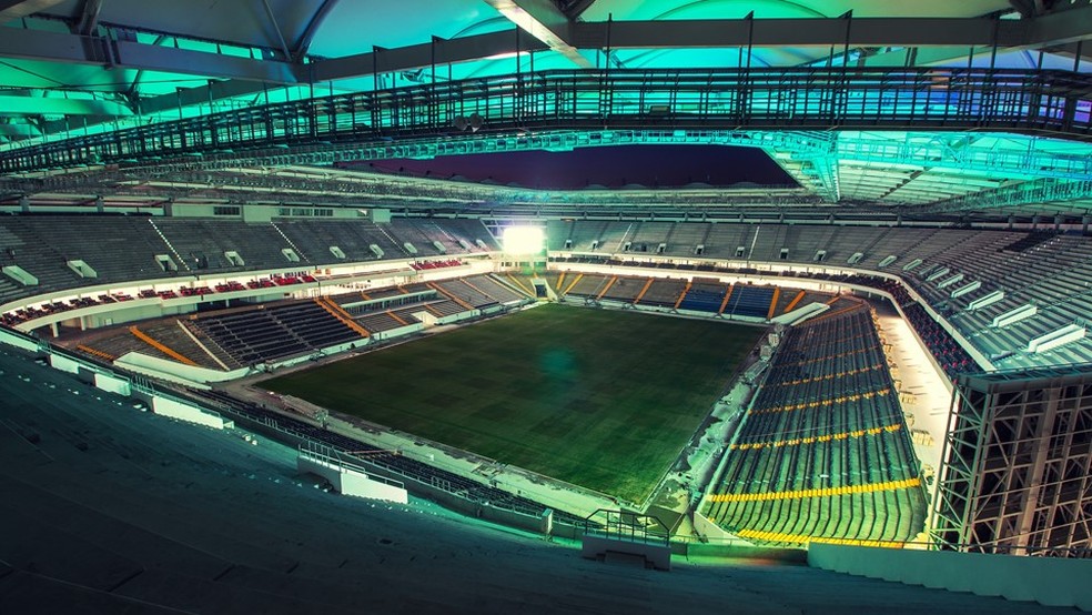 A dois meses da entrega, estádios da Copa de 2018 entram na reta final ...