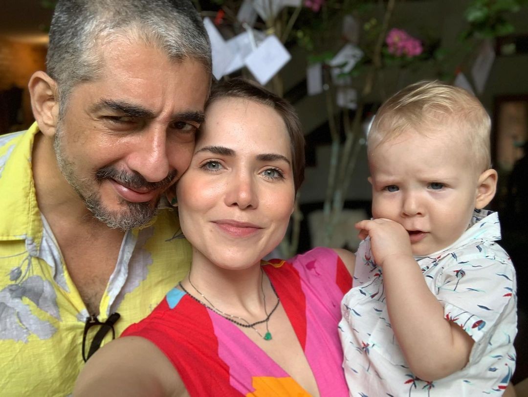 Letícia Colin comemora 31 anos em famílial (Foto: Reprodução Instagram)