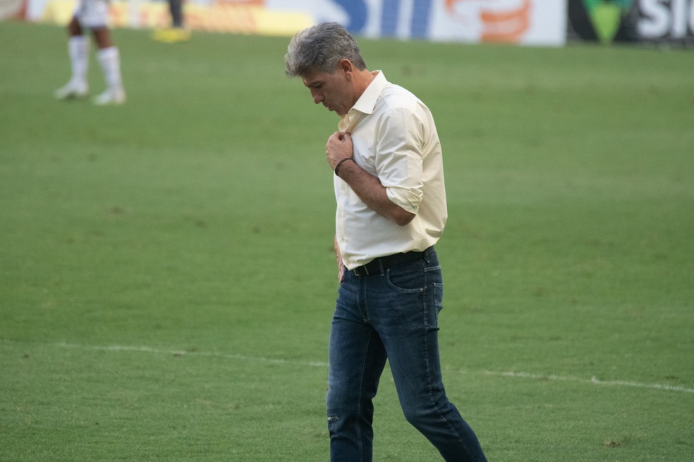 Renato Ga&uacute;cho durante a partida entre Cear&aacute; e Flamengo &mdash; Foto: Kely Pereira/AGIF