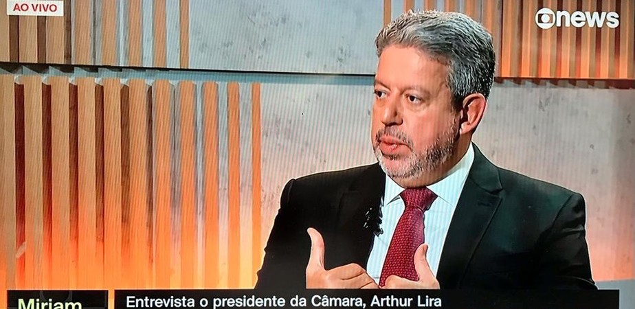 Arthur Lira concede entrevista à jornalista Miriam Leitão