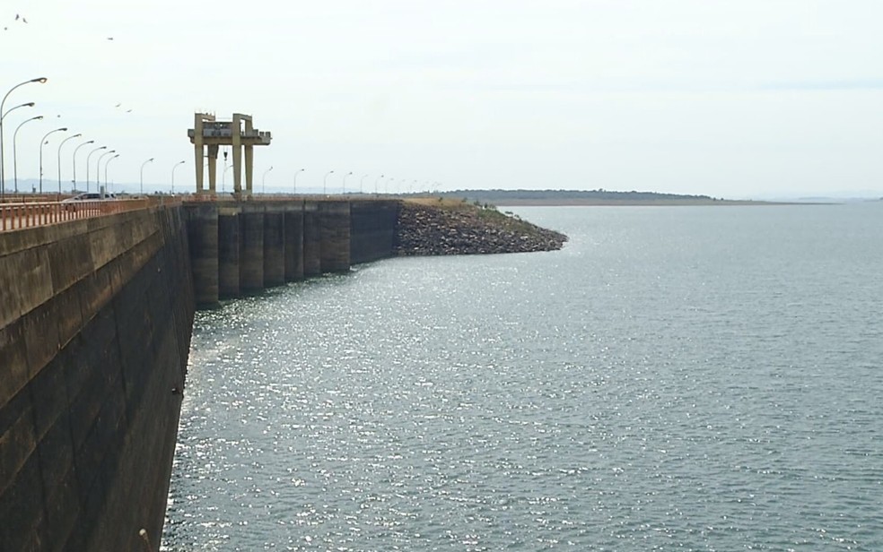 Reservatório de hidrelétrica em Goiás - imagem de arquivo — Foto: Reprodução/TV Anhanguera