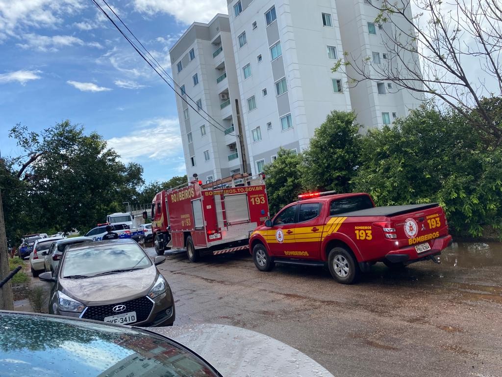 Curto-circuito em transformador causa principio de incêndio em condomínio de Palmas