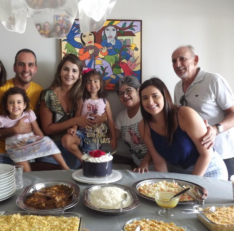 Vanderlei recebeu alta ap�s 16 dias de interna��o e ap�s uam semana na morte da esposa � Foto: Rafaela Resende/Arquivo pessoal