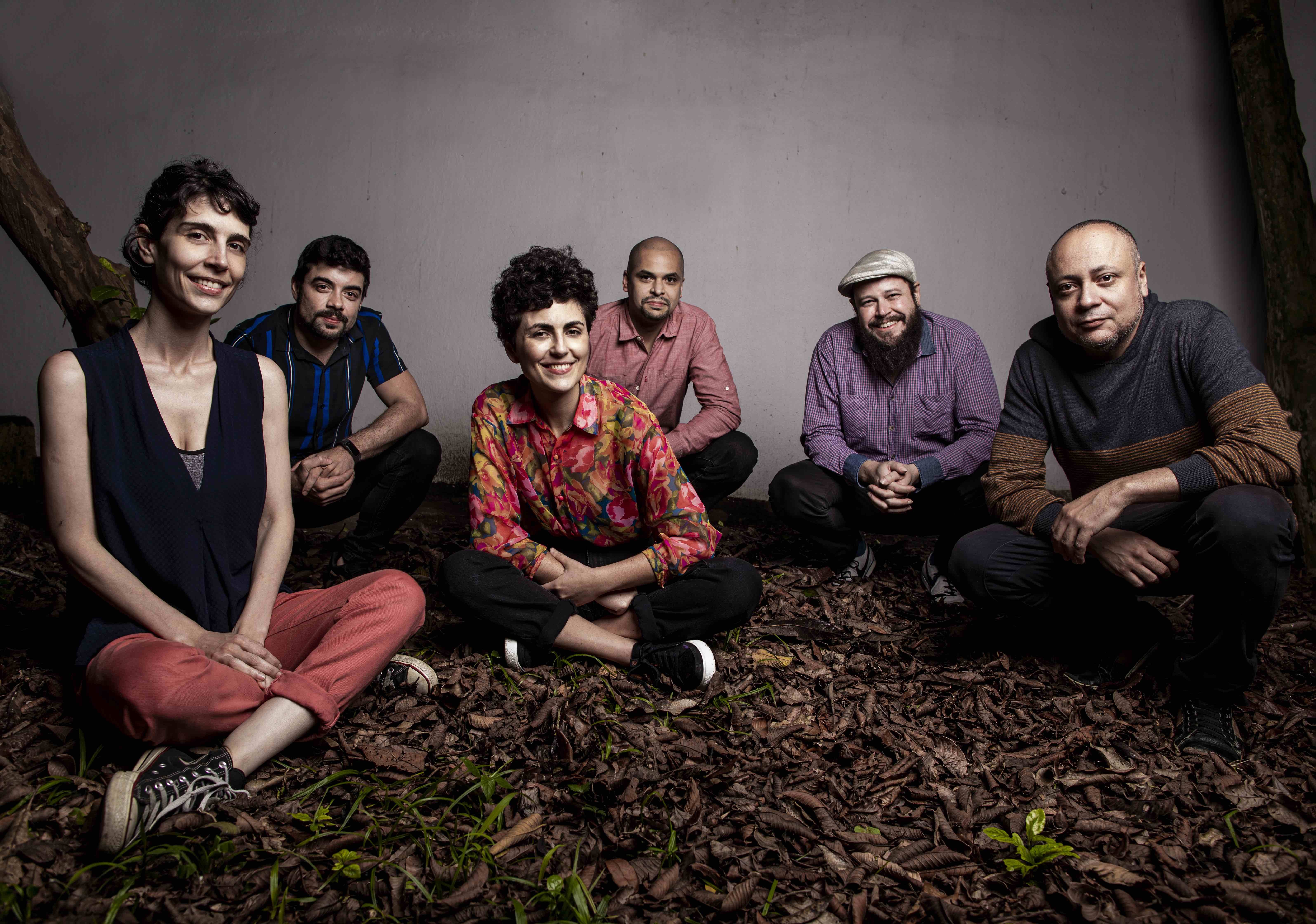 Gaia Wilmer põe 'Garrote' de Hermeto Pascoal no trilho autoral de álbum feito pela saxofonista com sexteto
