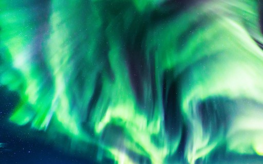 Aurora boreal no formato de um dragão aparece na Islândia - Revista Galileu
