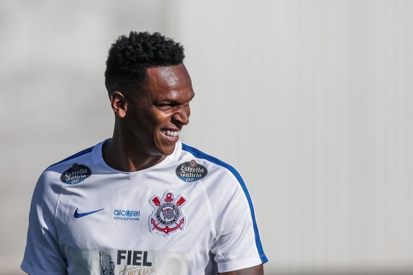 Jô x Dourado: artilharia em jogo na noite em que o Corinthians buscará o hepta