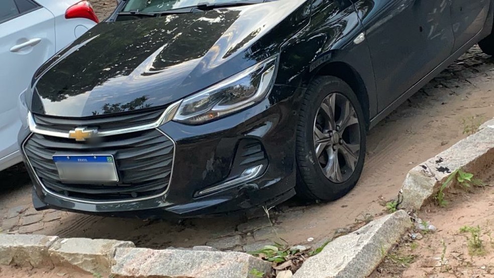 Carro foi recuperado e devolvido ao dono — Foto: Reprodução