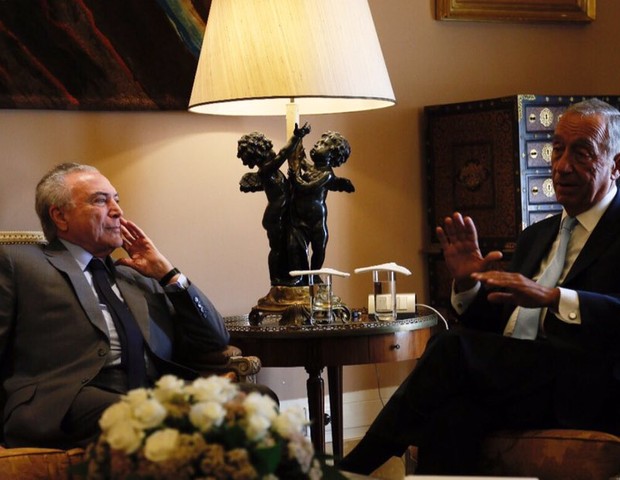 Presidente Michel Temer ao lado do presidente português, Marcelo Rebelo de Sousa (Foto: Reprodução/twitter)