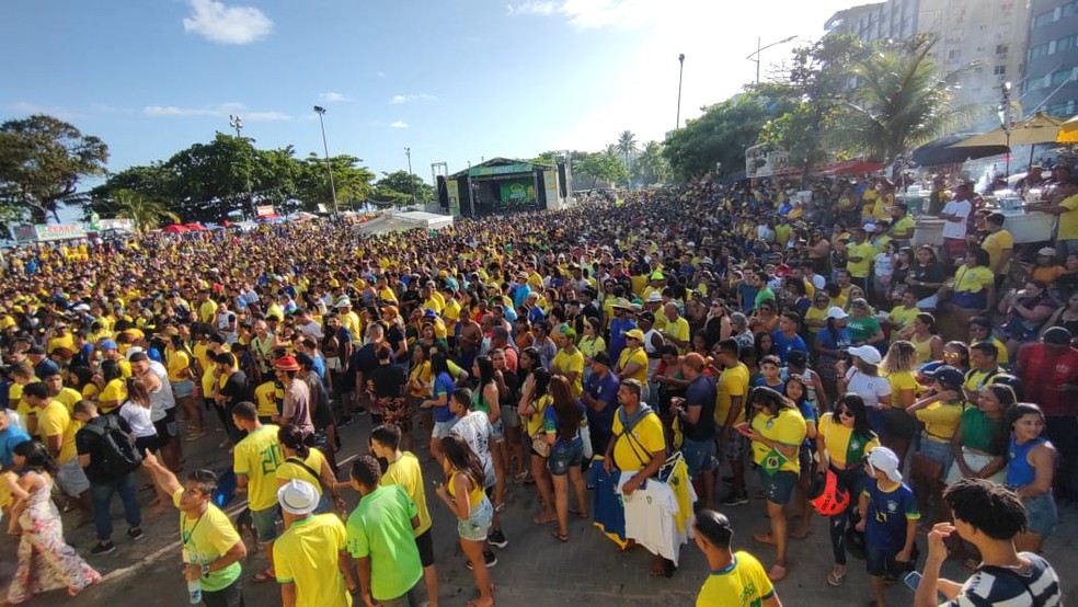 Torcedores lotaram a Multieventos, em Maceió, para ver o Brasil jogar — Foto: Erik Maia/TV Gazeta