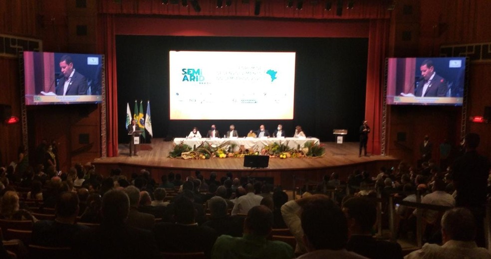 general-mourao Fórum debate desenvolvimento do semiárido brasileiro em Mossoró
