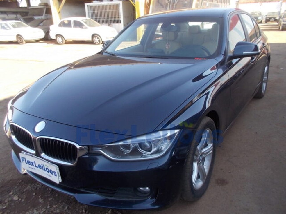 BMW é uma das ofertas do leilão do Detran-DF — Foto: Flexleilões/ Divulgação