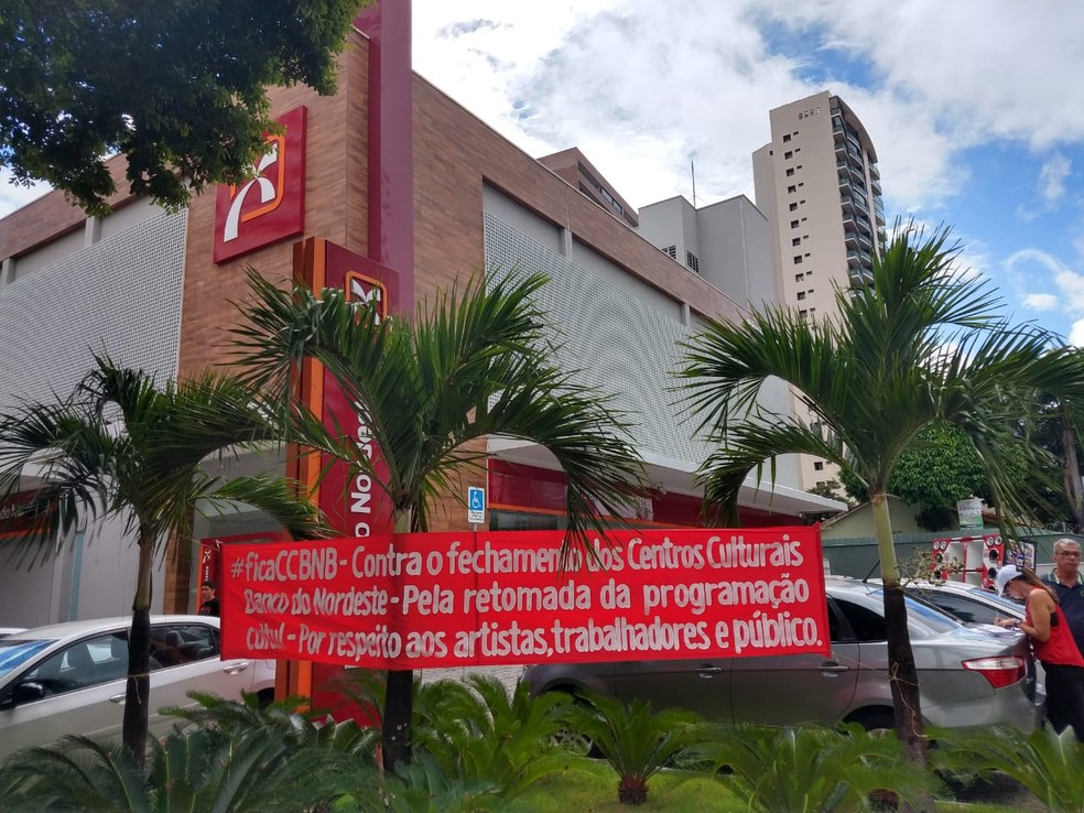 Artistas e público do Centro Cultural Banco do Nordeste ...