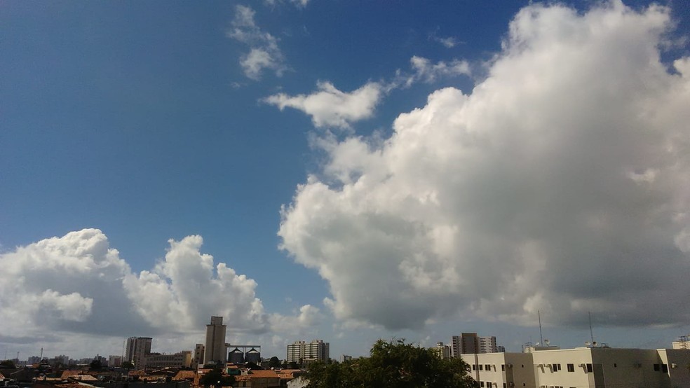 Feriado de Natal em Maceió vai ser de chuva rápida e tempo quente | Alagoas  | G1