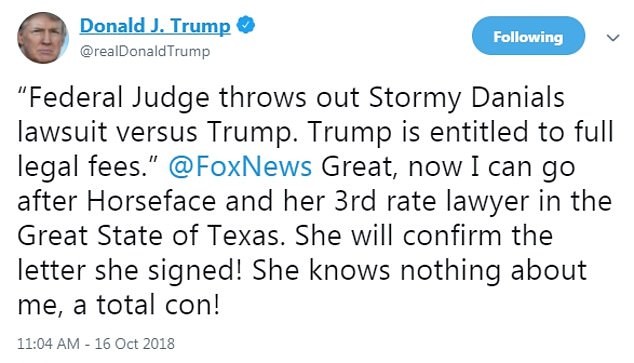 O tuíte de Donald Trump xingando a atriz Stormy Daniel e a ameaçando de processo (Foto: Twitter)