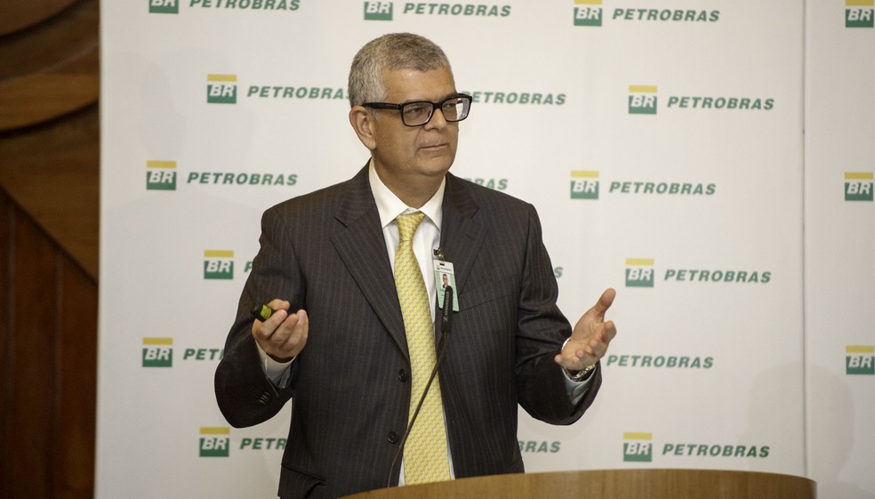 O diretor financeiro da Petrobras, Ivan Monteiro, ao apresentar resultados da empresa em maio de 2017 (Foto: André Ribeiro / Agência Petrobras)