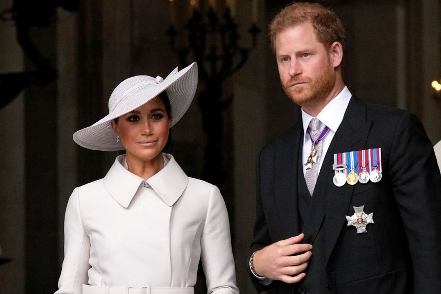 Príncipe Harry, ao lado da mulher, Meghan, após evento do Jubileu de Platina da rainha Elizabeth II