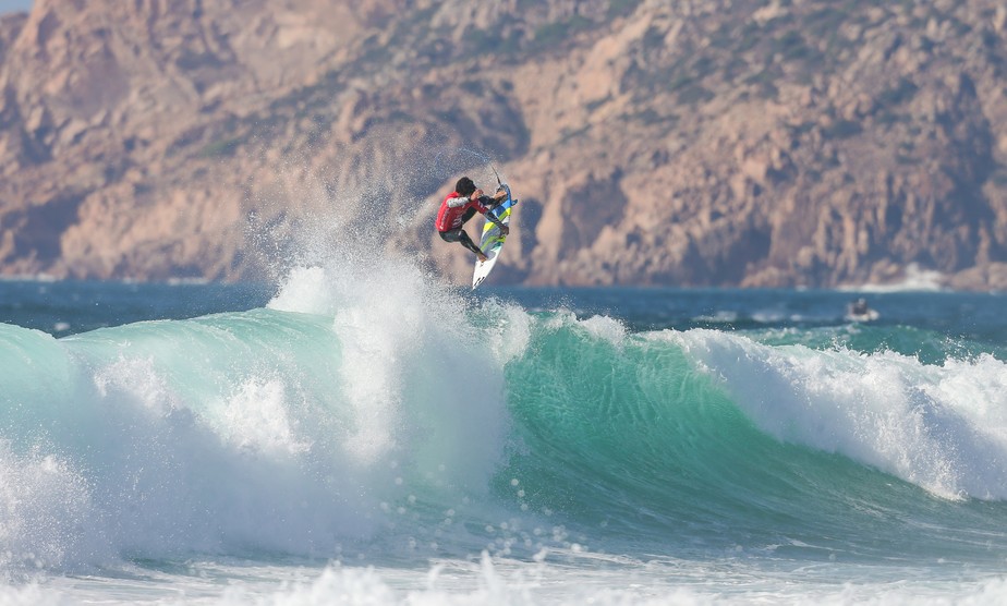 Italo Ferreira supera conterrâneo Jadson André no QS 10000 de Portugal