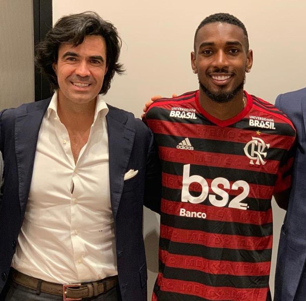 Federico Pastorello e Gérson no dia do acerto com o Flamengo, ainda em Roma — Foto: Reprodução