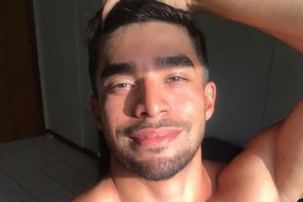 O ator pornô Lucas Fernandes Almeida morreu em decorrência de complicações da Covid-19 (Foto: Reprodução/Instagram)