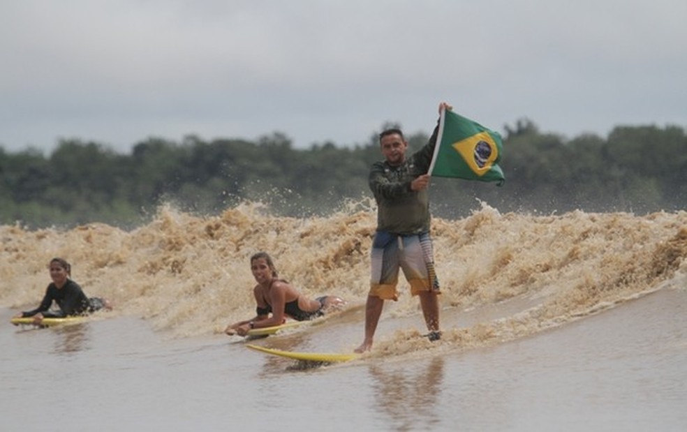 Pororoca foi palco de campeonatos nacionais no Amapá — Foto: Adriano Monteiro/Divulgação