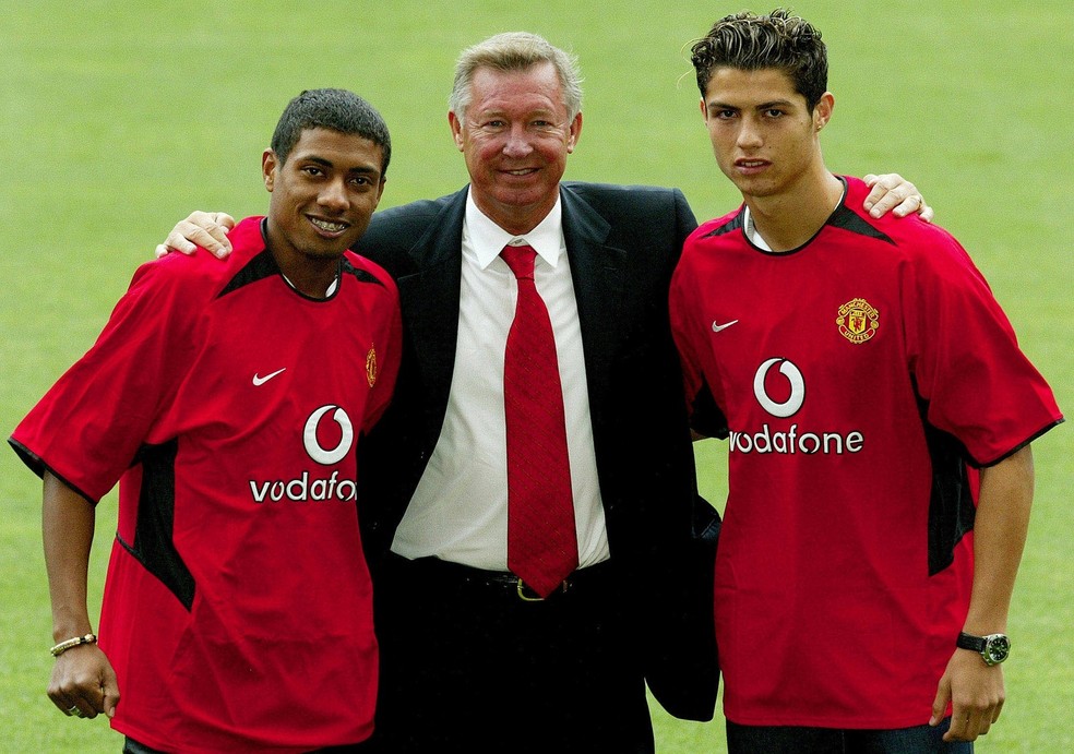 Kleberson, que foi campeão do mundo pela seleção em 2002, foi contratado em 2003 por Ferguson junto com Cristiano Ronaldo — Foto: Reuters