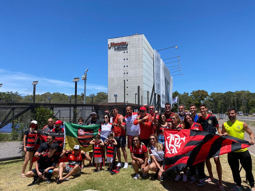 Torcedores do Flamengo em Montevidéu — Foto: Cahê Mota