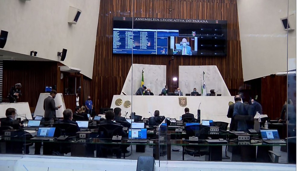 Alep aprovou em 1&ordf; discuss&atilde;o projeto que permite concess&atilde;o de rodovias estaduais do Paran&aacute; para o Governo Federal &mdash; Foto: Reprodu&ccedil;&atilde;o/RPC