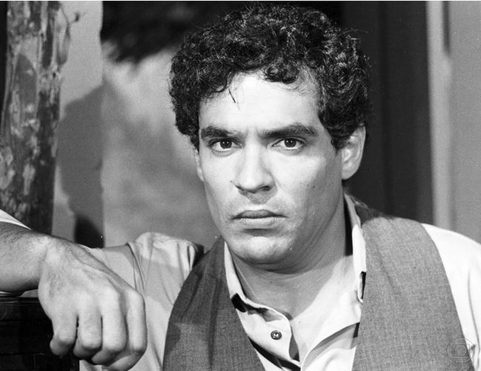 Roberto Bonfim celebra 50 anos de carreira: 'Me sinto privilegiado ...