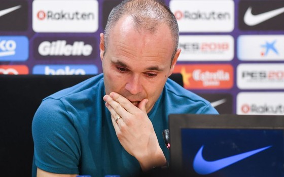 Andrés Iniesta. A France Football, que elege os melhores jogadores do mundo, arrependeu-se de nunca ter coroado o meia (Foto: Getty Images)