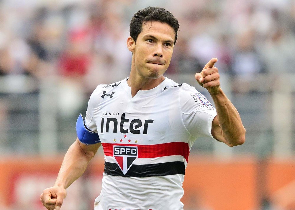 Hernanes comanda seleção do Cartola 2017. Confira!