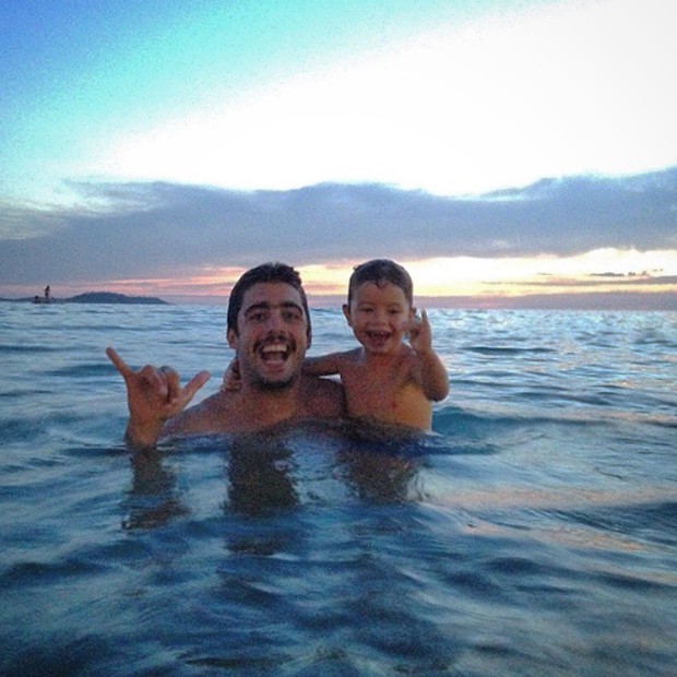 Pedro Scooby e o filho, Dom (Foto: Reprodução/Instagram)