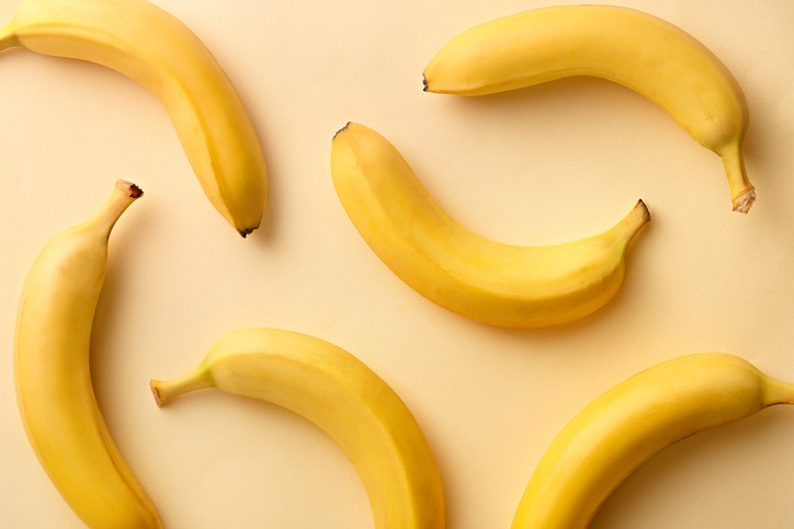 a casca interna da banana é ótima para iluminar a pele (Foto: reprodução Getty Images)