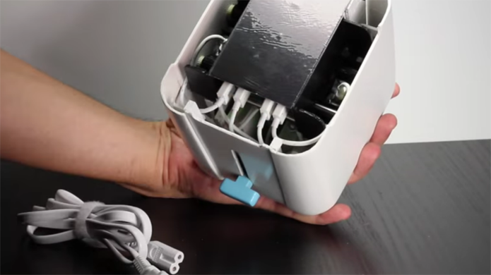 Gadget permite conectar cabos diferentes (Foto: Reprodução/Youtube)