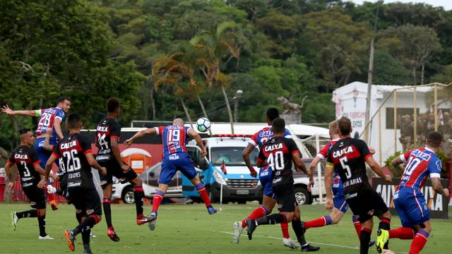 No Barradão, Vitória e Bahia disputam último clássico Ba-Vi de 2018