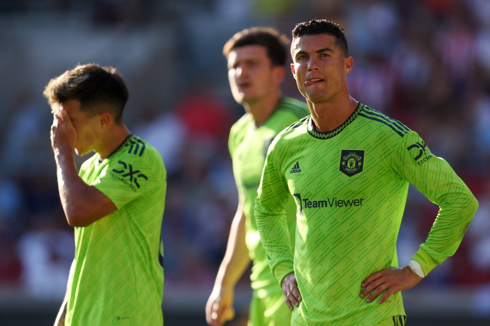 Cristiano Ronaldo durante derrota do Manchester United por 4 a 0 para o Brentford — Foto: Catherine Ivill/Getty Images