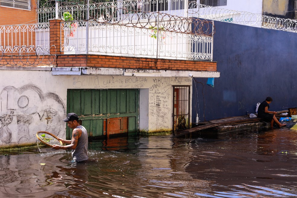 Rua alagada no Centro de Manaus, após cheia recorde do Rio Negro em 2021 — Foto: Divulgação