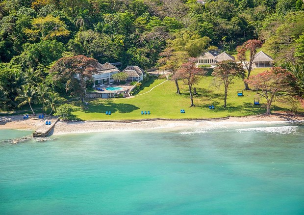 Vista aérea do local onde o casal se hospedou na Jamaica (Foto: Divulgação)