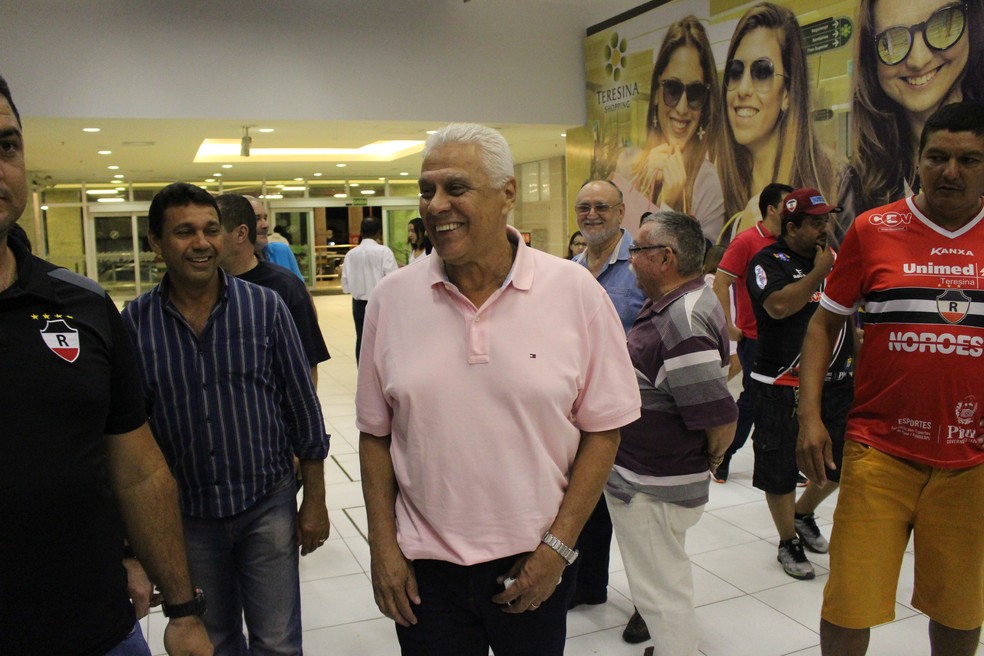 Roberto Dinamite em Teresina (Foto: Wenner Tito/GloboEsporte.com)
