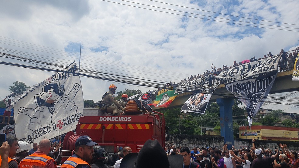 Enterro de Roberto Dinamite � Foto: Jamille Bull�