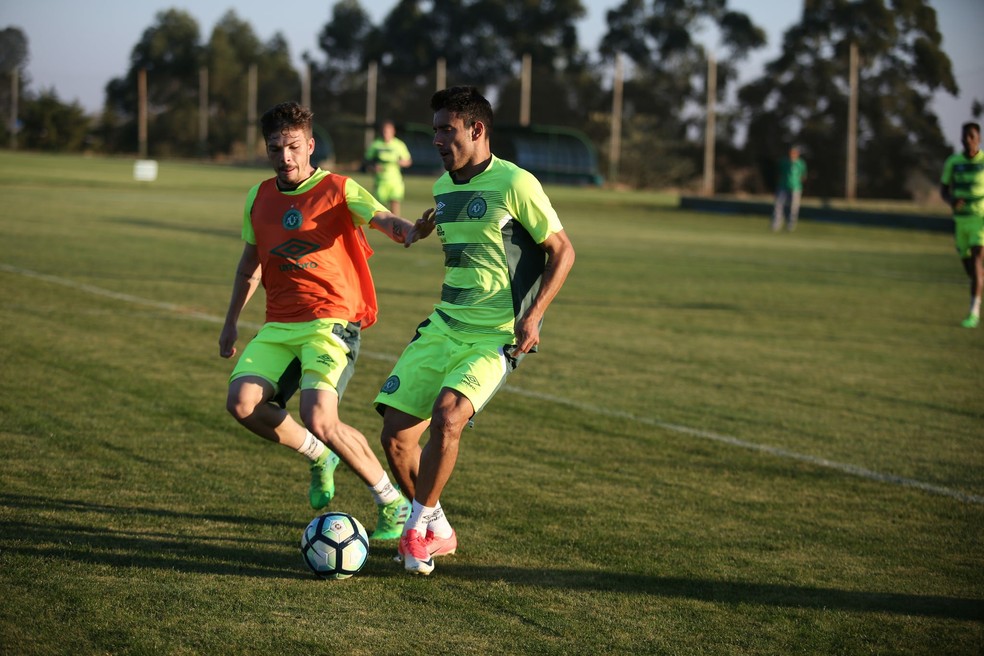 Alan Ruschel jogou por 40 minutos no jogo-treino contra o Ypiranga (RS) nesta quarta-feira (Foto: Sirli Freitas/Chapecoense)