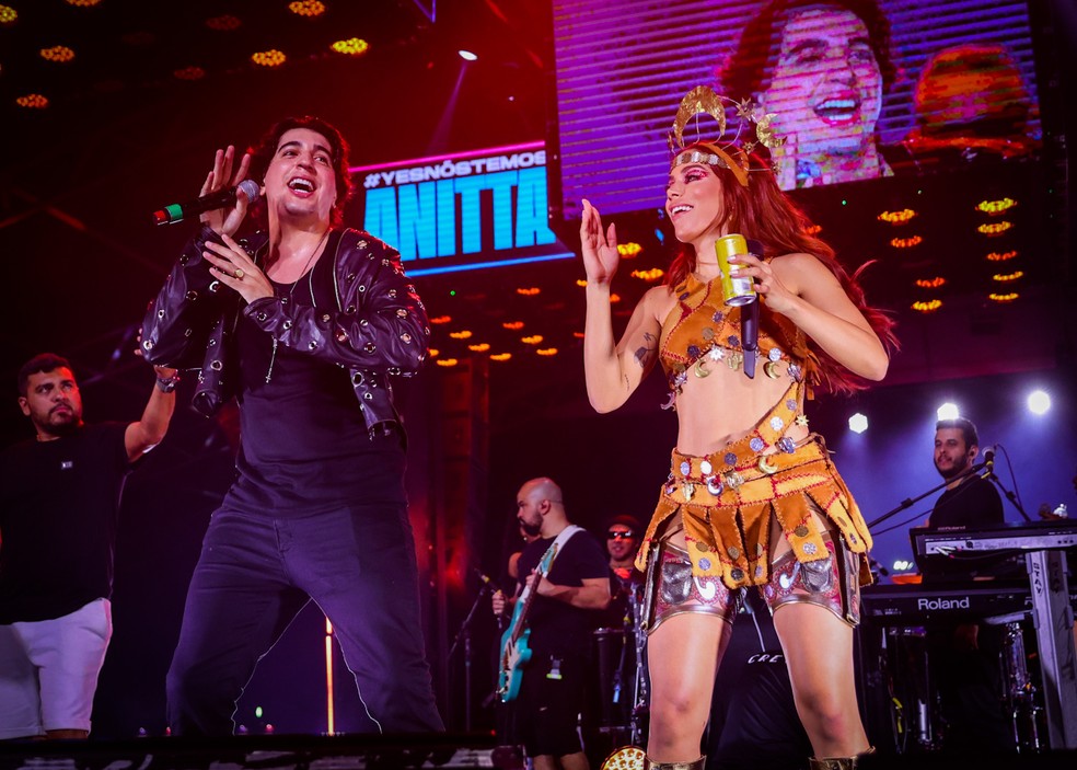 Nattan e Anitta &mdash; Foto: Manuela Scarpa/BrazilNews