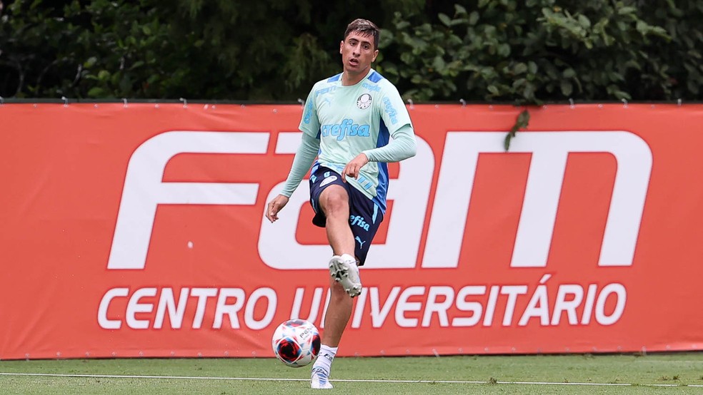 Agora vai? López puxa a fila de estrangeiros que buscam ano de afirmação no Palmeiras