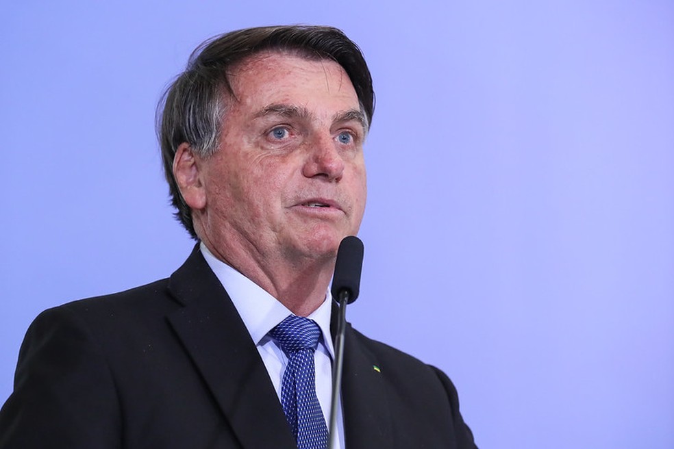 Presidente Jair Bolsonaro informou que testou positivo para a Covid-19 em entrevista — Foto: Isac Nóbrega/PR
